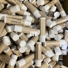 Il balsamo di labbro lenente di SPF 15 delle labbra di Shea Butter To Moisturize Dry personalizza il logo