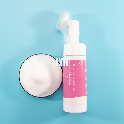 Lavaggio facciale di schiumatura del fronte del dispositivo di rimozione di comedone della pulitrice dell'OEM Skincare 120ml
