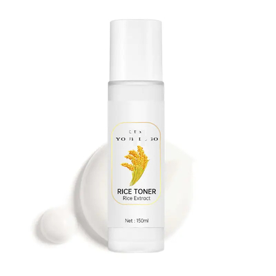 Il toner organico naturale Niacinamide di cura di pelle emette luce il tono GMPC del fronte dell'acqua del riso dell'essenza