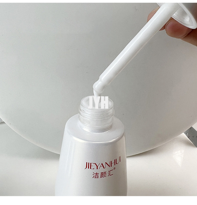 La massa illumina il correttore Serum Treatment Freckle del punto scuro che imbianca il siero facciale dell'essenza