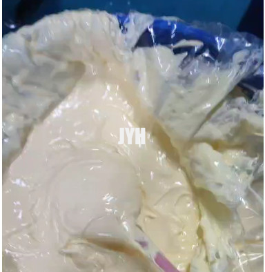 Ente montato organico Shea Butter Cream Skin Moisturizing che imbianca il mango della noce di cocco