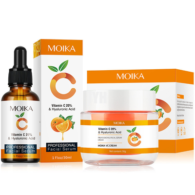 30 ml di siero di lucentezza del viso con vitamina C e acido ialuronico